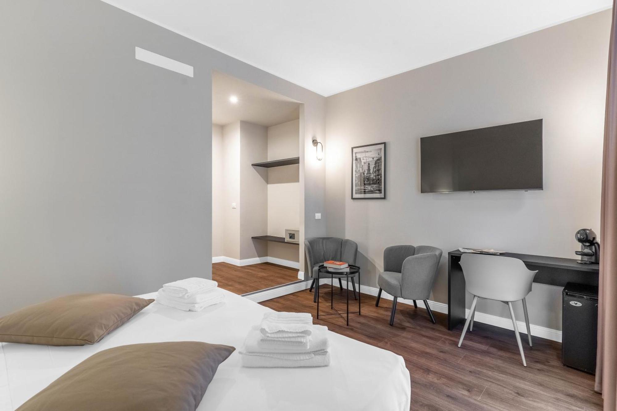Torriani Suites Foresteria Lombarda Milan Exterior photo